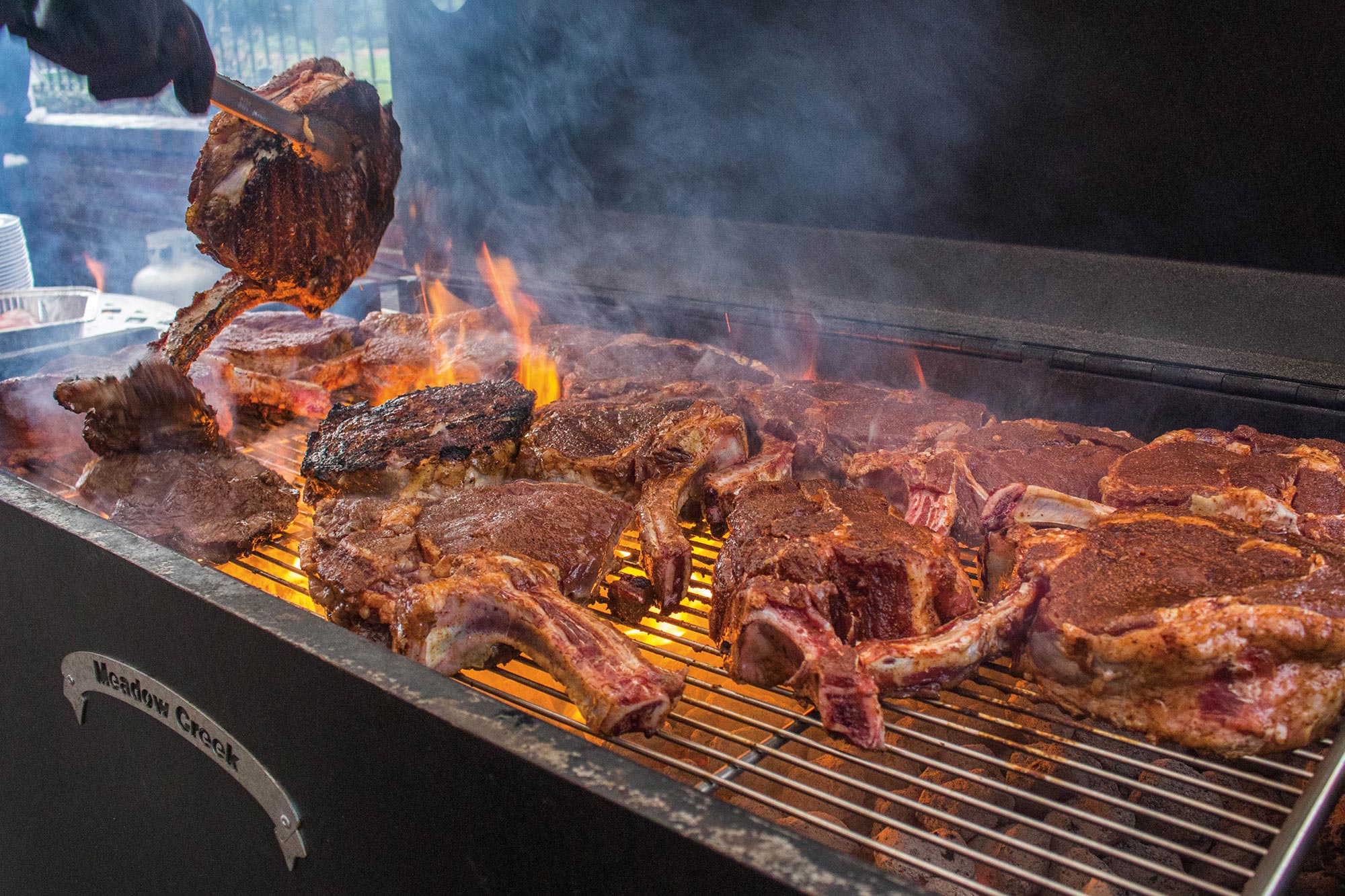 Optional Flat Grate With Tomahawk Steaks
