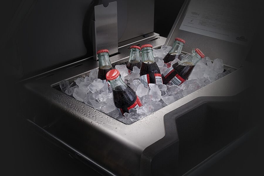 Napoleon Prestige PRO™ RSIB Gas Grill Series Features - Integrated Ice Bucket & Cutting Board
