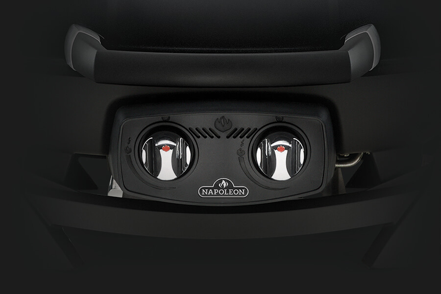 Napoleon TravelQ™ PRO Series Portable Gas Grill Features - Ergonomic Control Knobs