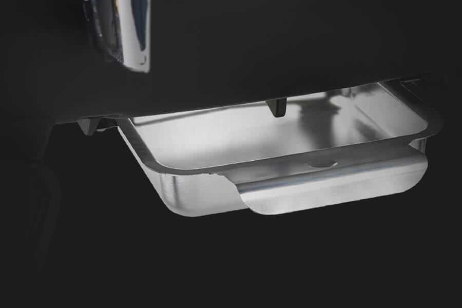 Napoleon TravelQ™ Series Portable Gas Grill Features - Easy Access Aluminum Grease Tray