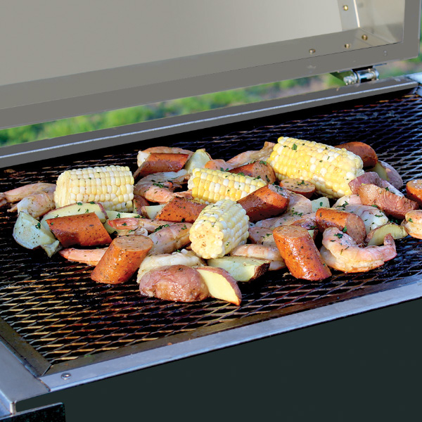 Corn, Potatoes, Sausage and Shrimp on Phoenix Grills